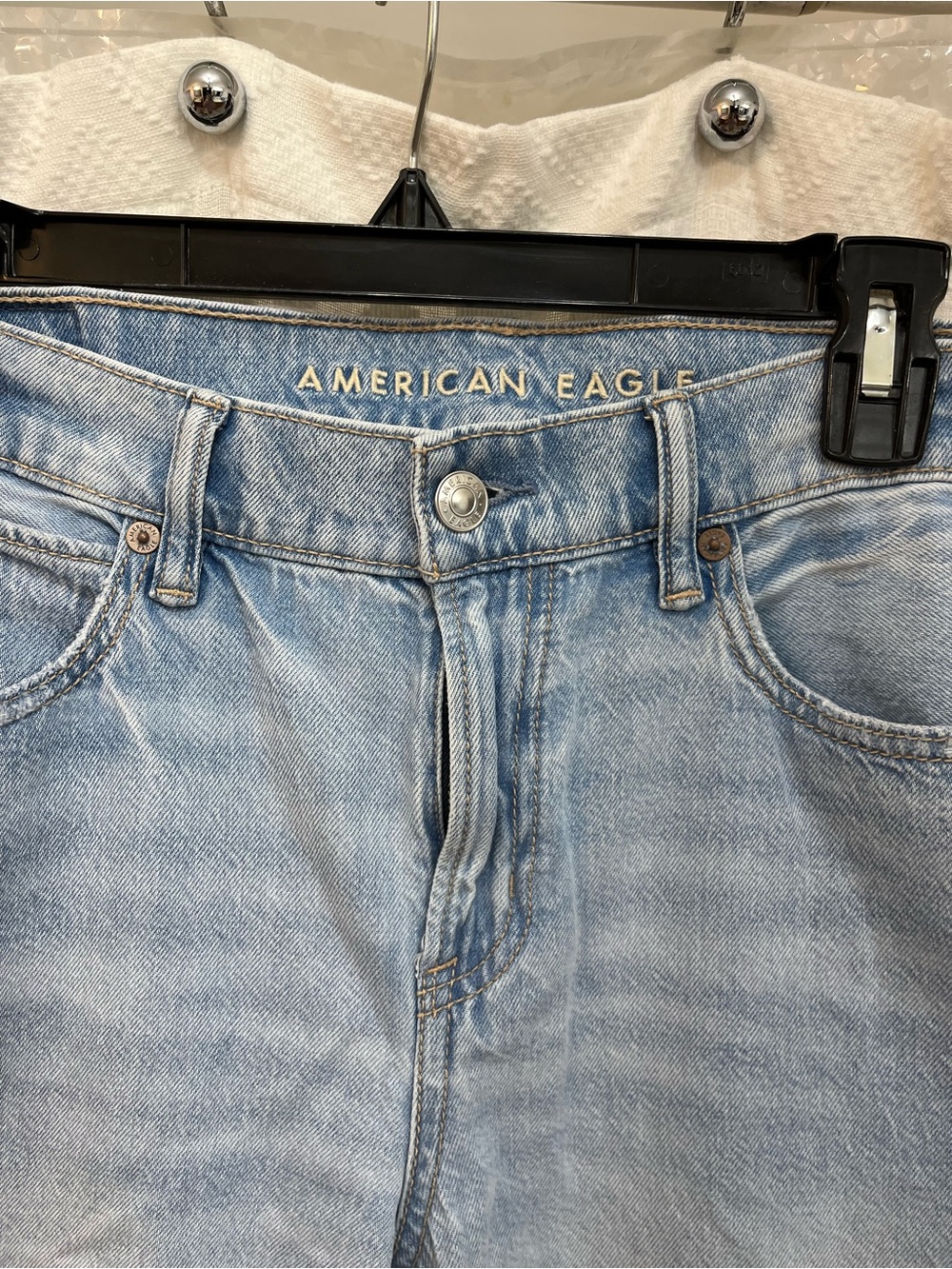 American Eagle Outfitters Men’s Light Blue Relaxed Jeans